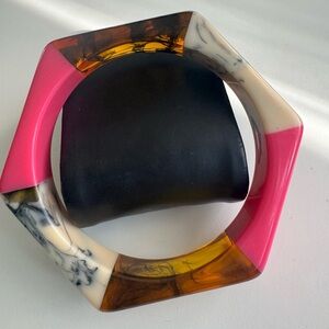 💗 Chunky Geometric Resin Bangle Pink Amber Cream Hexagon Statement Bracelet